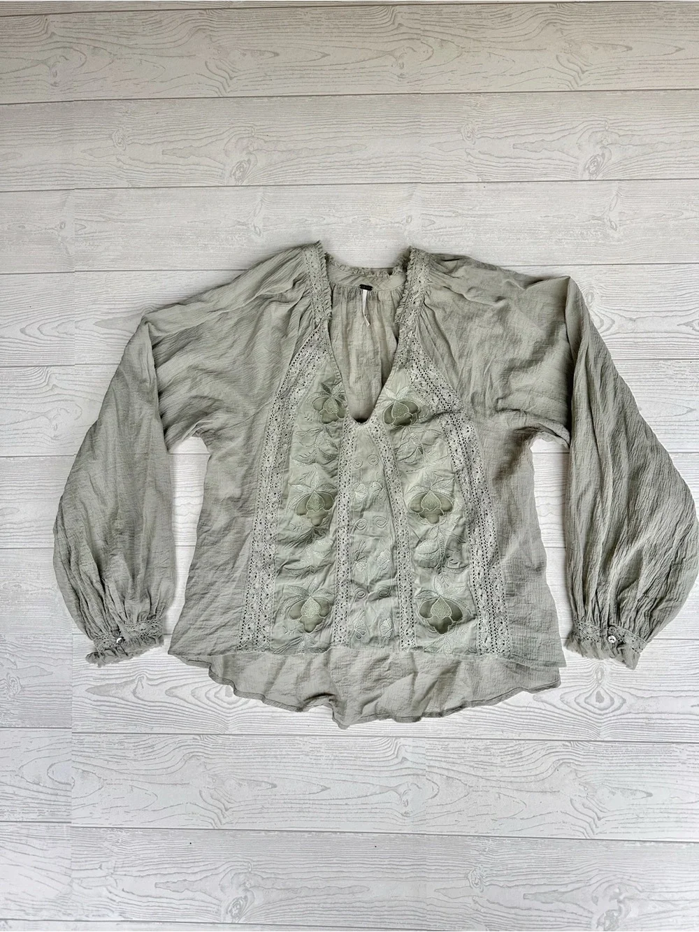 NWOT Free People Green Moss Sivan Embroidered Boho Top Sheer Appliques | Size M